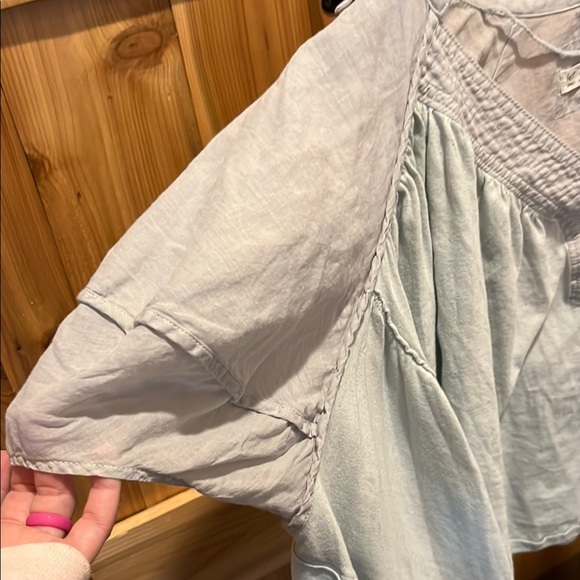 We The Free Seafoam Blue Puff Sleeve Blouse with High/Low - Picture 4 of 13